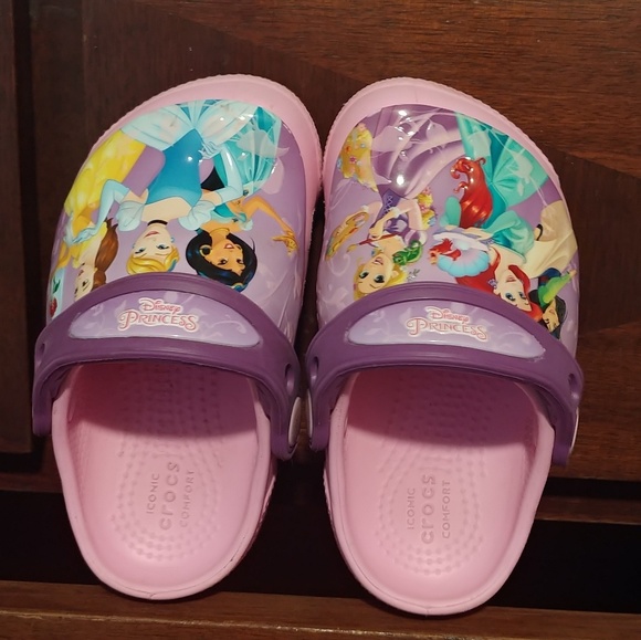 disney princess light up crocs